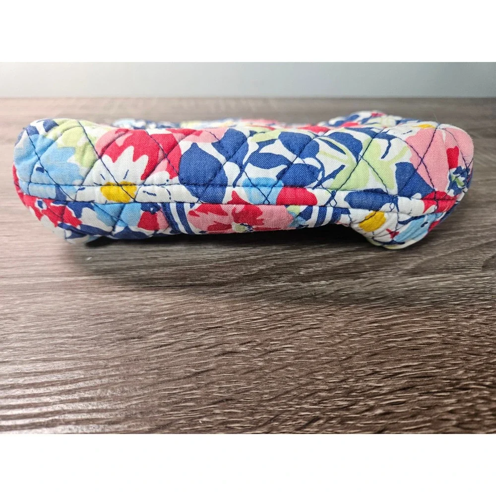 Vera Bradley Quilted Floral Cosmetic Makeup Bag Blue Red Pink Zip Pouch